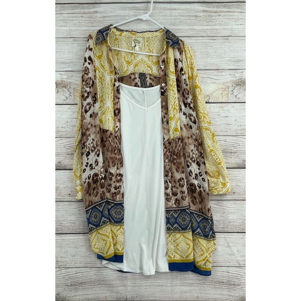 Fig & Flower Boho Print Slip Lined Button Down Sh… - image 3